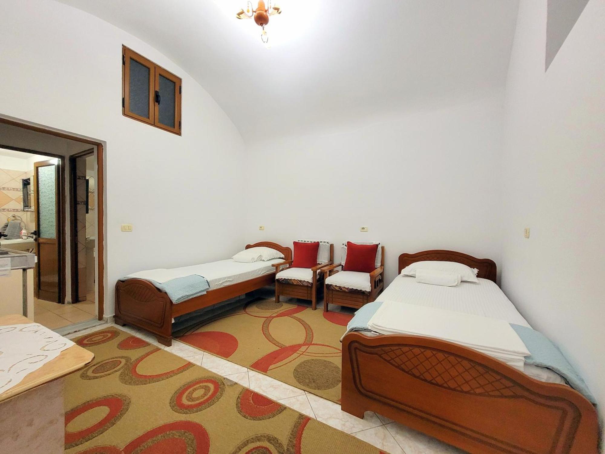 Marbi Guest House Gjirokastër المظهر الخارجي الصورة