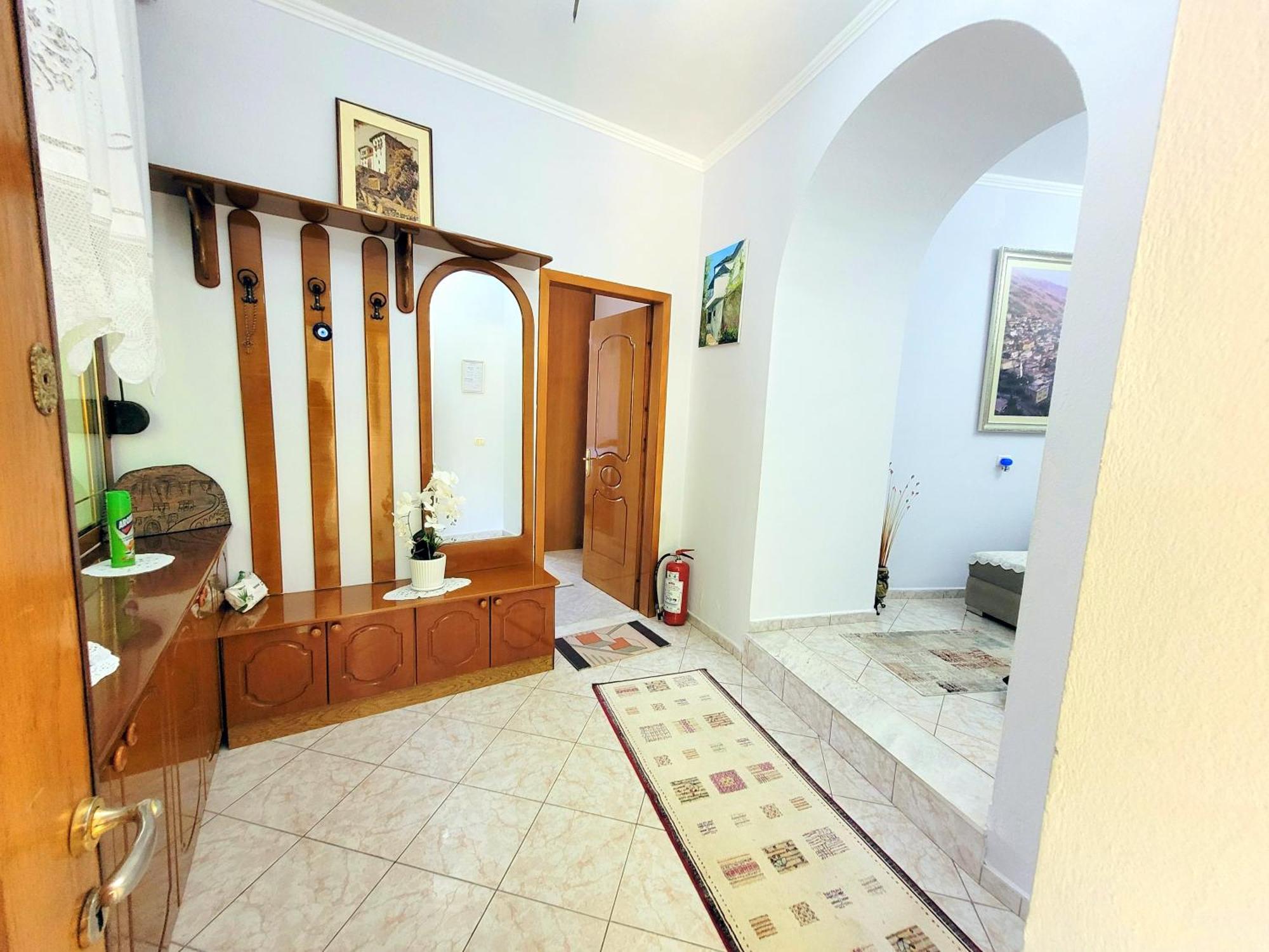 Marbi Guest House Gjirokastër المظهر الخارجي الصورة