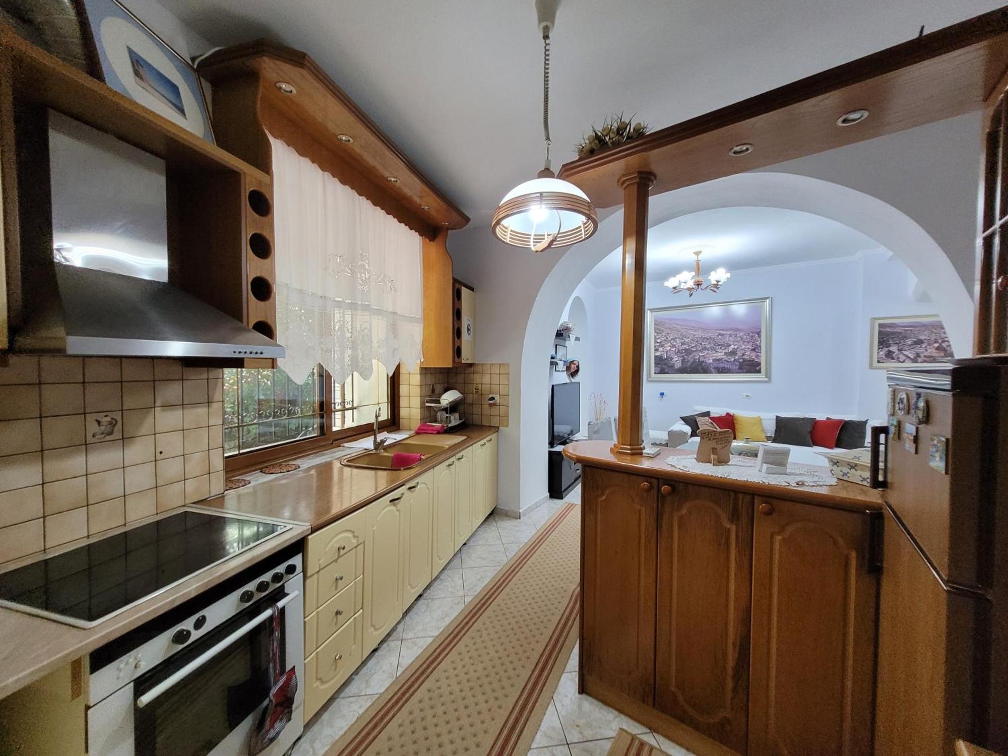 Marbi Guest House Gjirokastër المظهر الخارجي الصورة